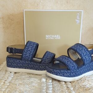 Michael Kors NIB 6.5 Blue Denim Platform Sandals